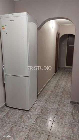 Vanzare apartament 3 camere  Gorjului cu Centrala - 11