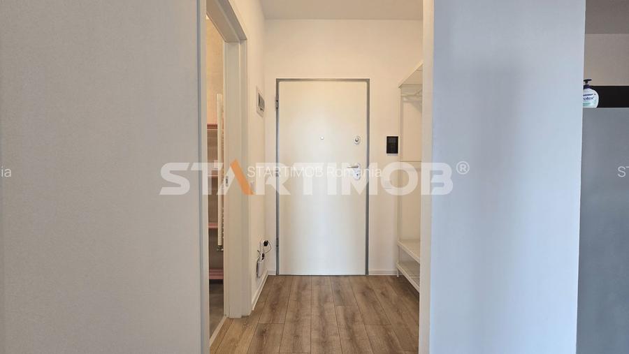 Studio cu parcare zona Coresi - 21