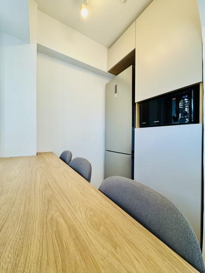 Apartament frumos amenajat cu 4 camere in Decebal-Metrou Muncii