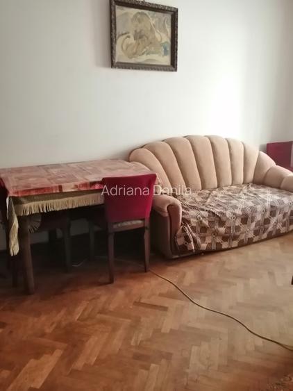 Închiriez apartament spațios,  - 8