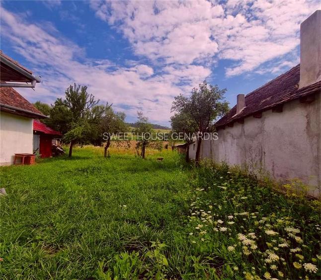 Casa de vanzare cu 3 camere in Jibert judetul Brasov - 18