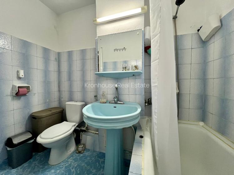 Apartament luminos 3 camere, 2 băi, parcare - 24