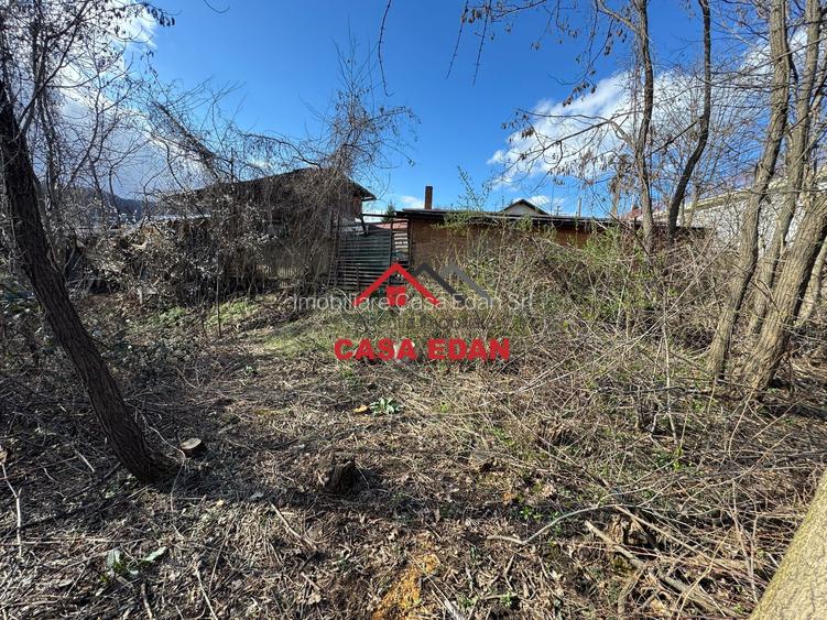 Teren intravilan in Campina--1565 mp--35.000e - 6