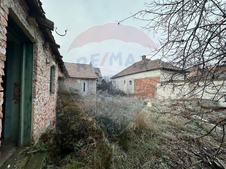 Teren intravilan 572mp cu utilitati trase Zona Tabacovici