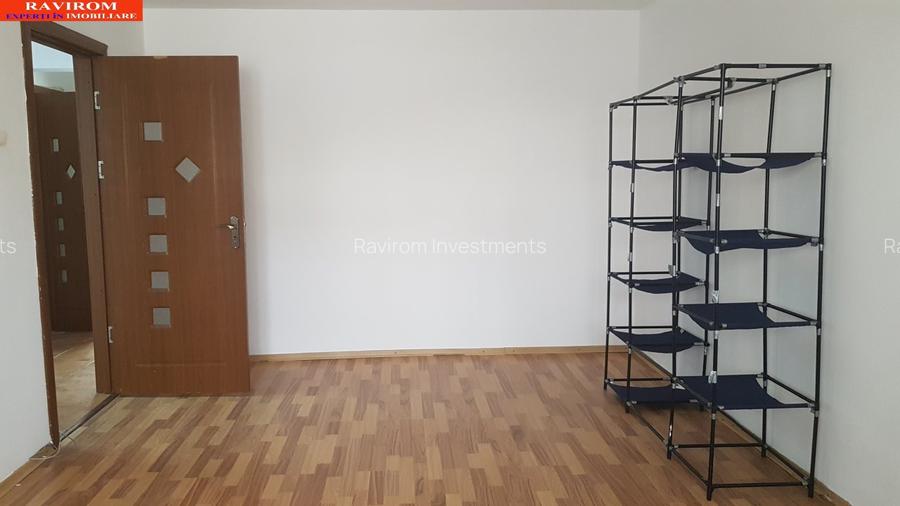 Apartament cu trei camere, decomandat, semimobilat, la parter, Bistrita Lac - 12