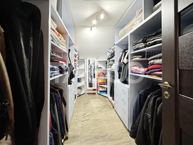 De vanzare casa individuala stil mediteranian curte 704 mp  Borhanci - 20