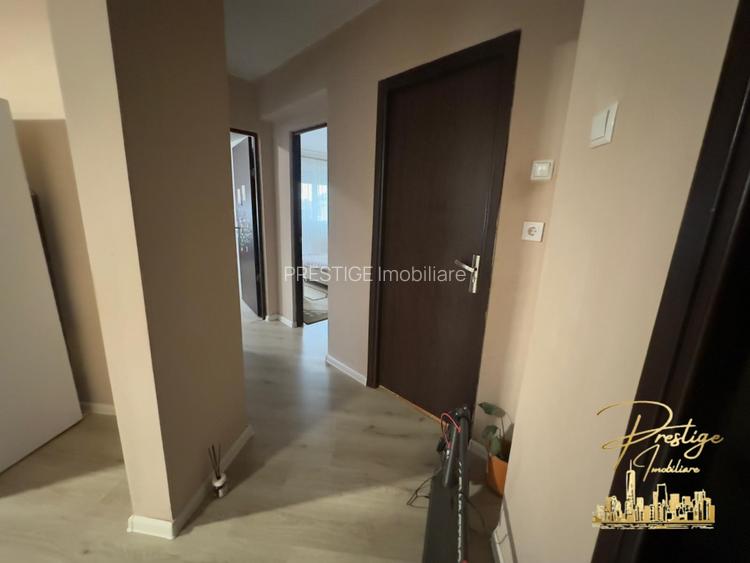 Apartament AN cu 3 camere de vanzare zona Lacul Rosu,Rogerius - Oradea - 13