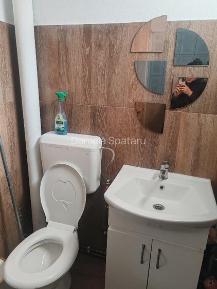 Închiriez spațiu comercial  - 3