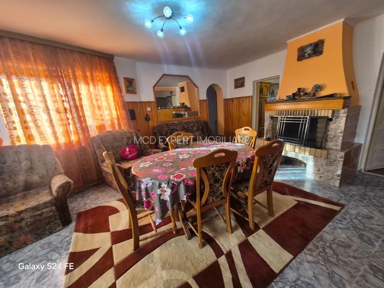 Casă cu anexă și teren generos de 1.600 mp – de vânzare în Dobreni - 6