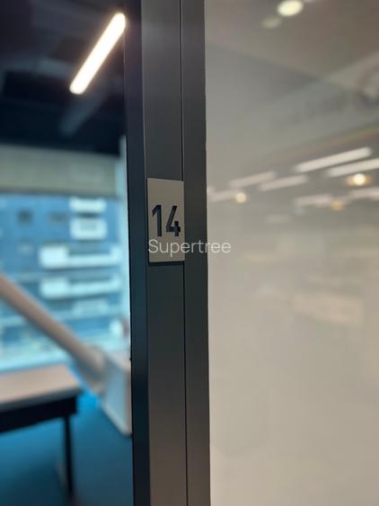 Birou privat premium (până 3 persoane, cu lumină naturală, la Supertree Pipera) - 2