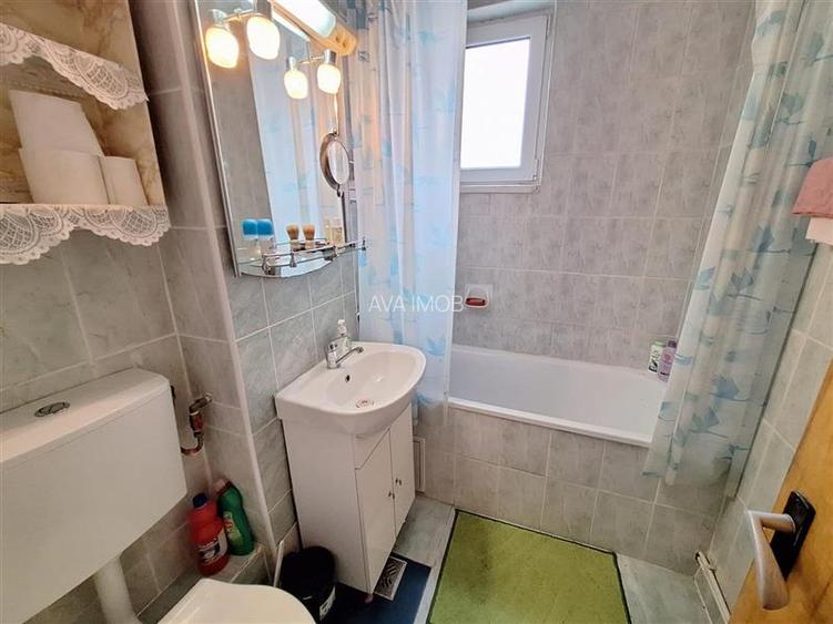 Apartament 2 camere semidecomandat , zona Garii - 6