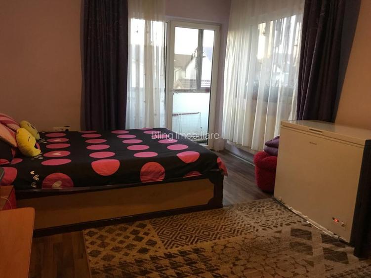 Apartament cu 3 camere, 64 mp, balcon, zona Florilor - 3
