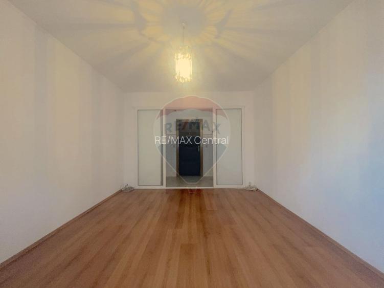 Garsonieră 21 mp, Et. 1, Orientare Vestică în Uzina 2, Brașov - 2