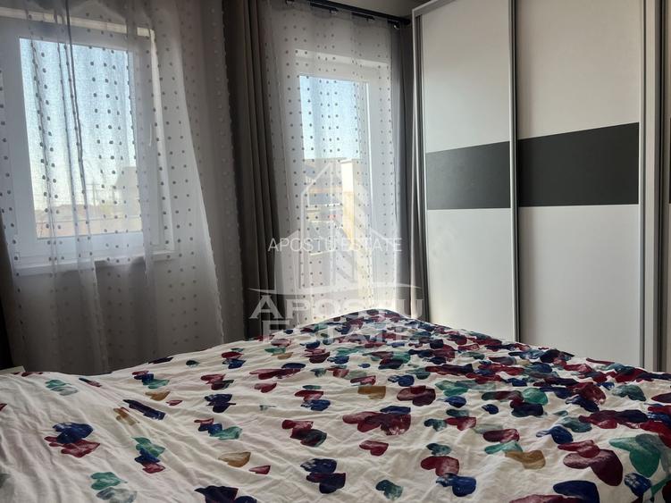 Apartament cu 3 camere de vanzare, 2 locuri de parcare, et 1, Giarmata Vii - 7
