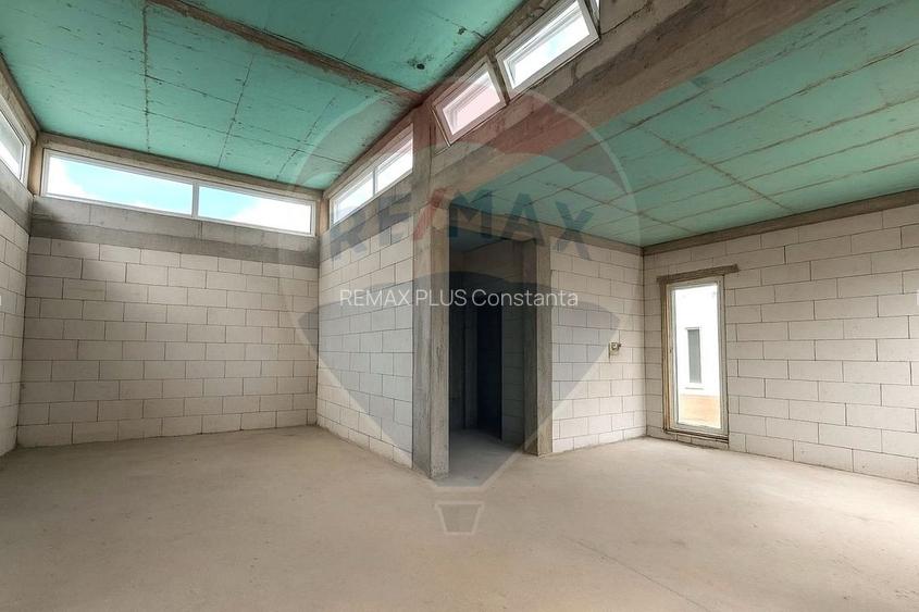 Casă / Vilă cu 5 camere de vânzare în zona Kamsas Constanta - 3