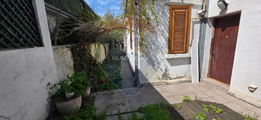 Casa interbelica de vanzare metrou 1 Mai, cu potential - 7