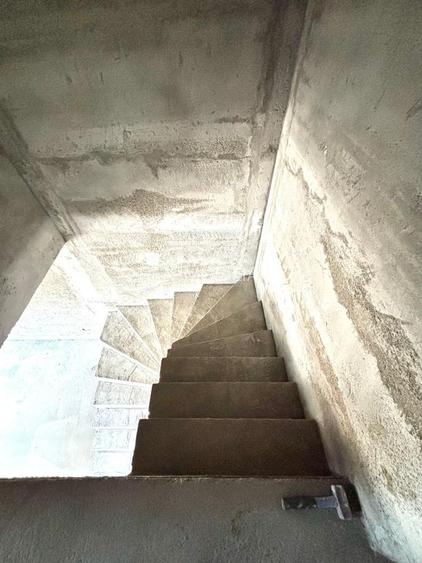 Duplex la cheie- Sanmihaiu Roman- 990e/mp - 5