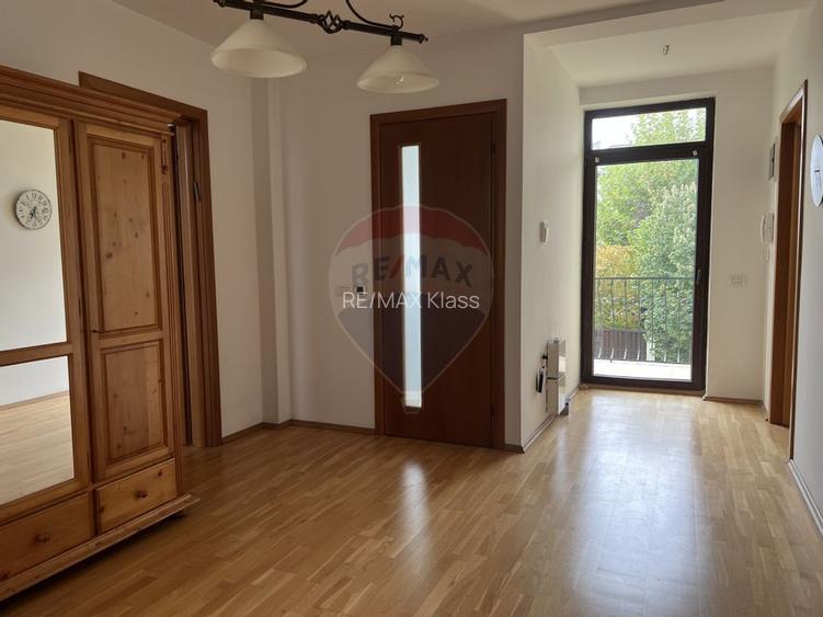 Casă / Vilă cu 5 camere de închiriat în zona Pipera - 15