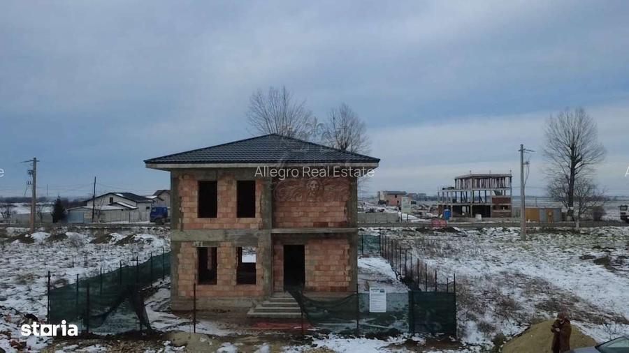 Casa la rosu P+1+Pod Berceni-Vidra - Dealul Verde - 3