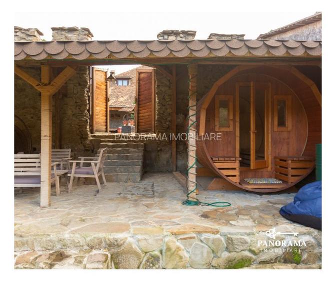 Pensiune rustică in Transilvania de vânzare în centrul comunei Saschiz - 22