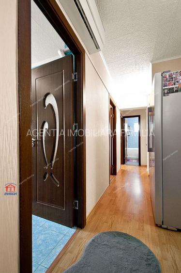 Apartament spatios, renovat, 4 camere, decomandat, etaj 4, Micro 39 - 7