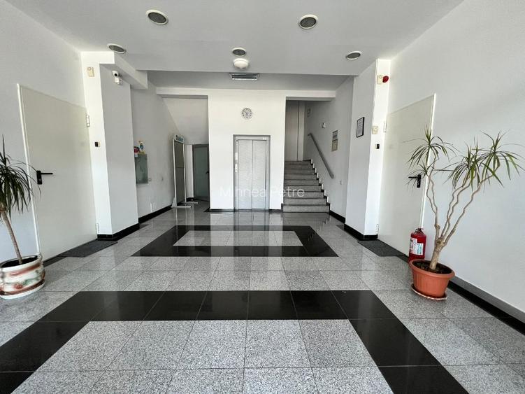 Spațiu birouri/showroom 250mp - Șoseaua Odăii (Centură București - Otopeni) - 2