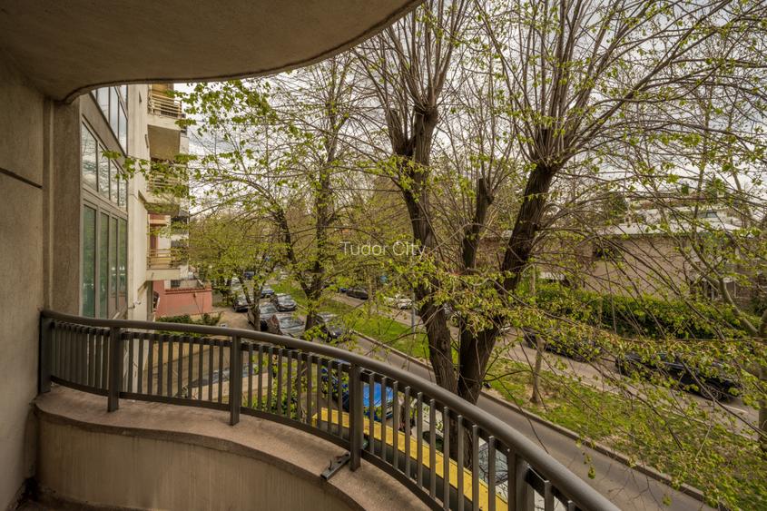 Apartament luminos de 5 camere de închiriat, etaj 1/4, garaj, Bd. Primăverii! - 5