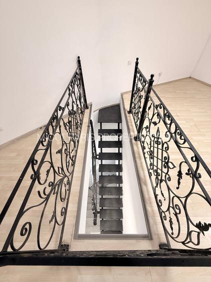 Casa spatioasa - individuala- zona Crangasi - 15