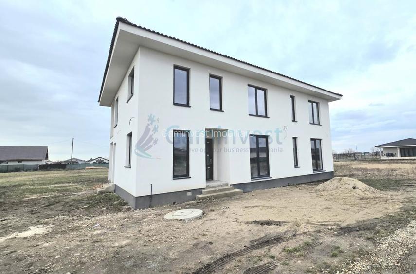 Imobil cu destinatie multipla - comercial si de locuit in Santandrei, Bihor - 5