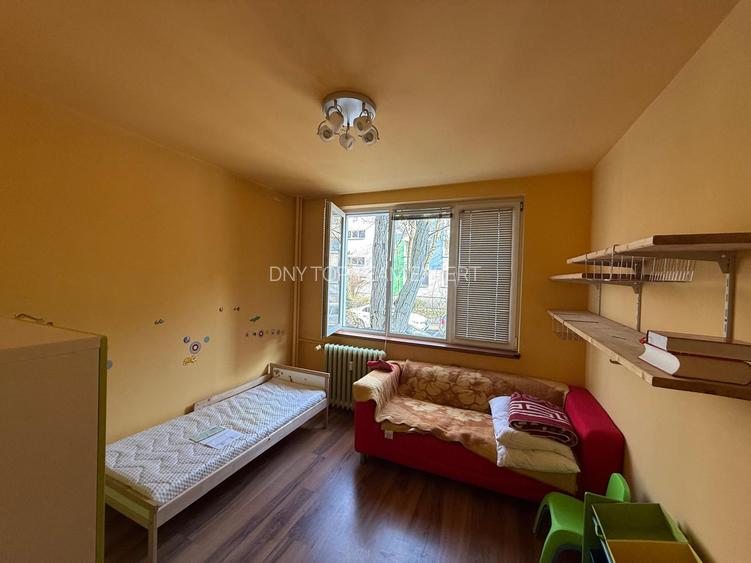 3 camere renovat – Piața Reșița - Aleea Reșița – Parter cu balcon - 3