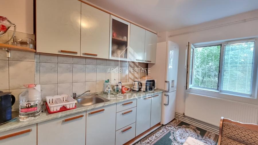 Apartament cu 3 camere, decomandat, 2 bai, zona Calea Aradului - 4