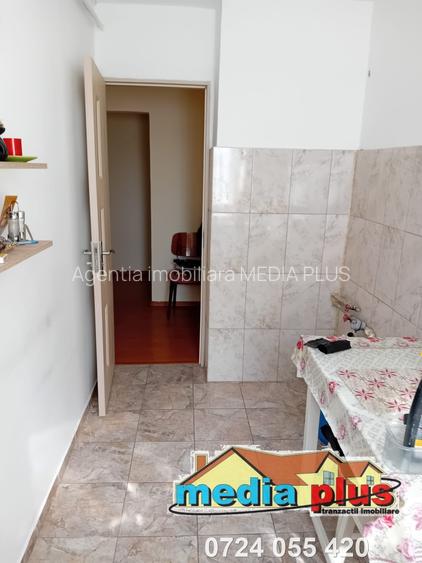 Apartament cu 3 camere decomandat Micro 20 - 2