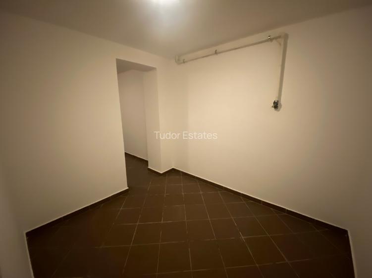 Individual villa for rent with 700 sq. m garden - 28