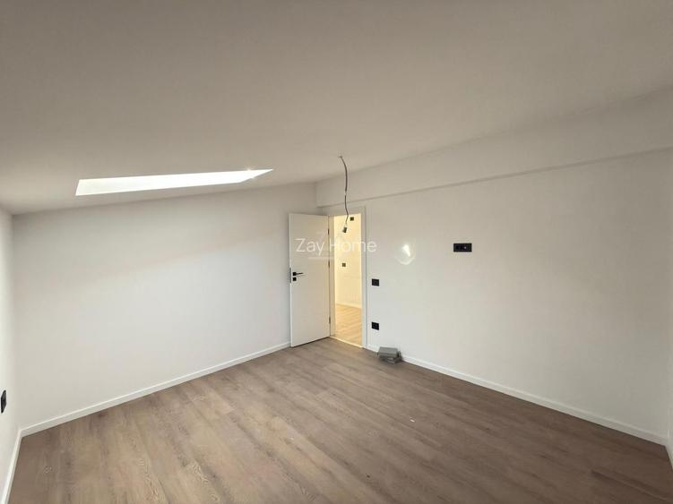 Ap pe 2 niveluri. Decomandat. 2 locuri de parcare. - 27