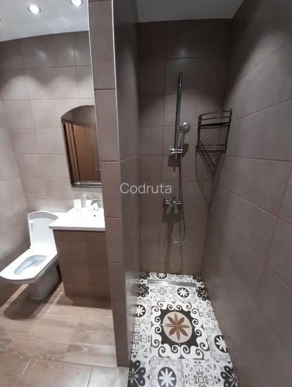 Inchiriez apartament 3 camere,dristor,direct proprietar - 2