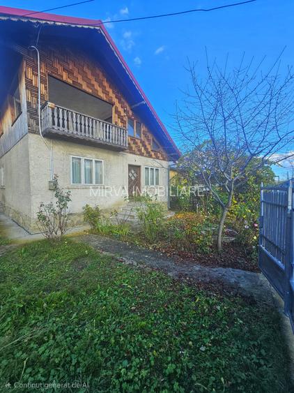 Exclusivitate! Casă cu teren generos în Sat Olteni, Com.Teișani - 2