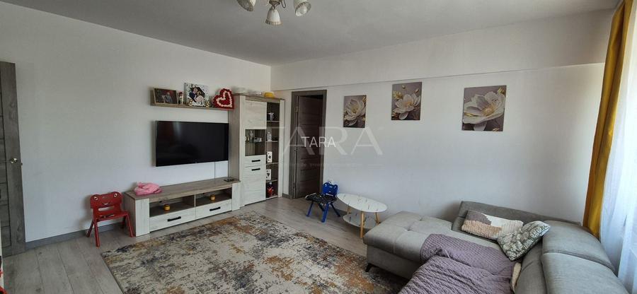 Apartament cu 2 camere de vanzare in zona centrala - 3