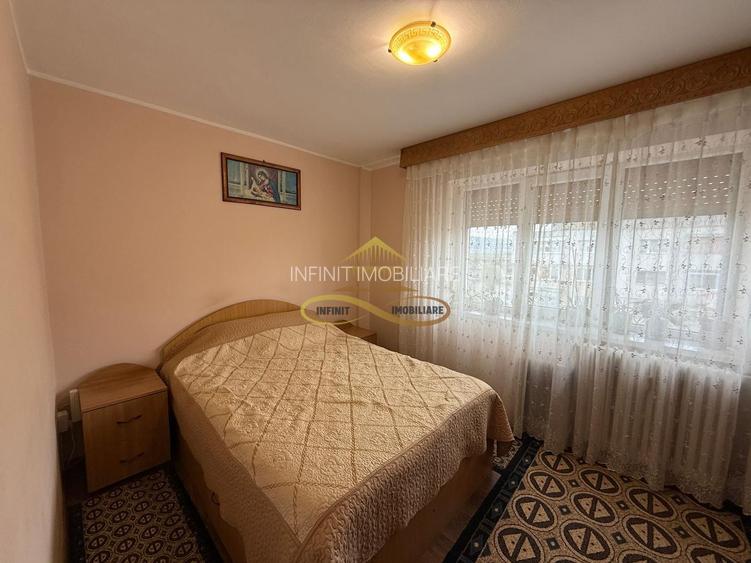 Apartament 3 camere, decomandate,Narcisa - 4