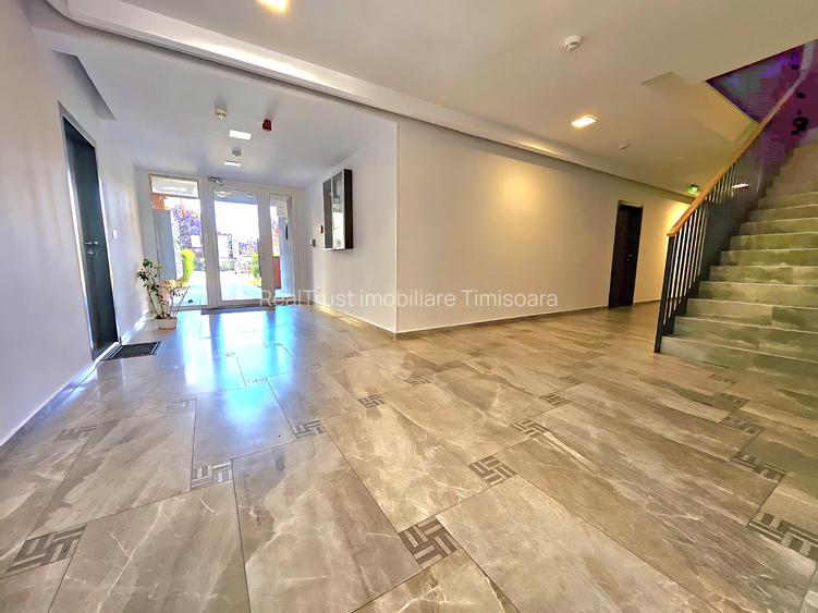 BLOC NOU! Ansamblul rezidențial Iris:2 + 1 cam. (birou), 62 mp. utili + 2 terase - 2