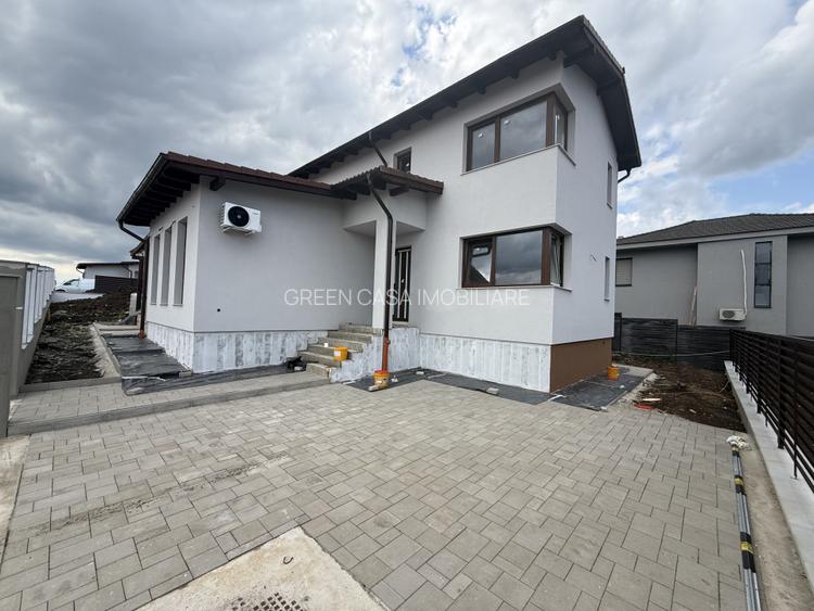 Casă individuală modernă în Dezmir, zonă exclusiv de case noi - 5