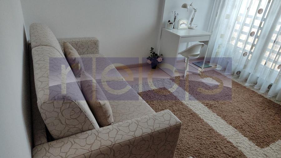 VANZARE 3 CAMERE SEMIDECOMANDAT DECEBAL