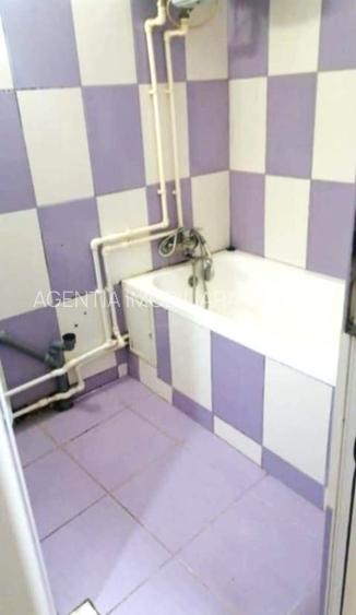 Garsoniera etaj 4, zona Micro 14, Liceul 9 - 3