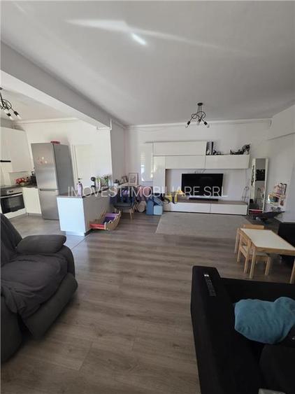 Apartament cu 2 camere + curte generoasă de 168 mp - 2