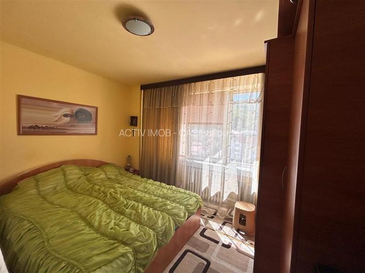 Resita, 4 Cam, cf.1 Sporit, semidec.Ultracentral. - 4