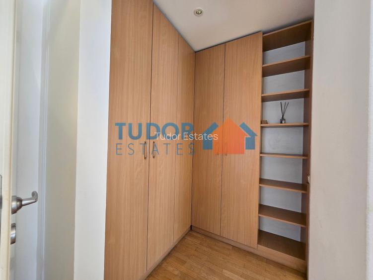 Elegant 2-Bedroom Duplex Apartment with Panoramic Park Views - 11