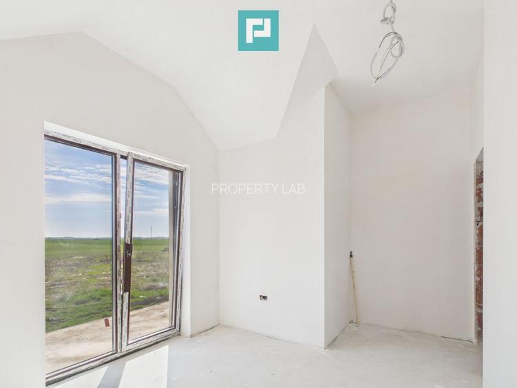 Duplex luminos 101 mp utili, teren 350mp în Covaci - 25