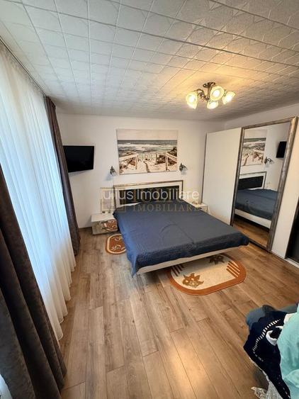2 camere| curte comuna cu 3 apartamente| centrala proprie| zona aradului| - 2