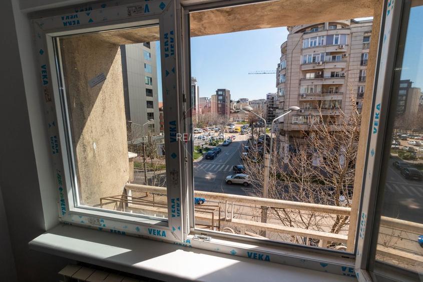 Apartament cu 3 camere de inchiriat in zona Unirii, Corneliu Coposu 7 - 22