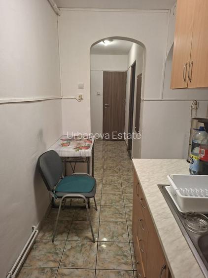 Apartament cu 3 camere Dambu, strada Ceahlau - 6