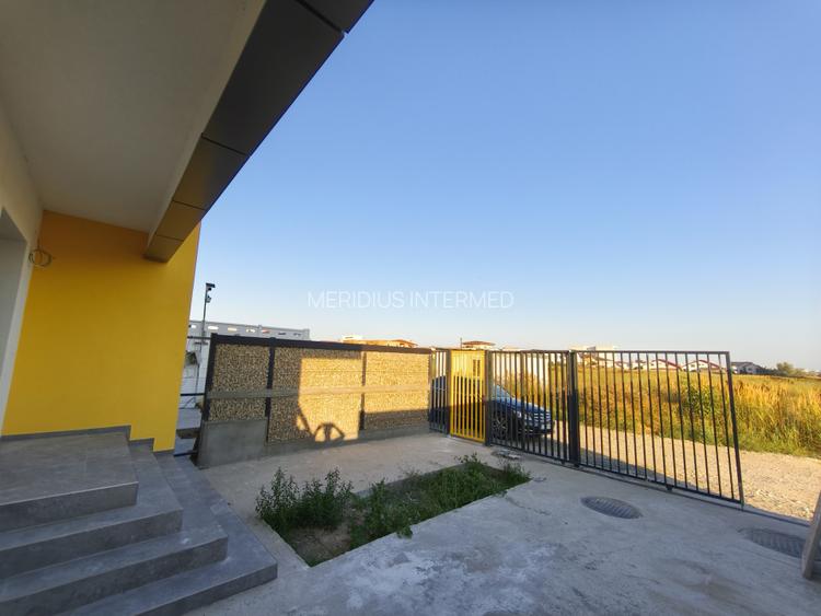 Vila modernă de inchiriat Mamaia Sat pretabil grădinița - 20